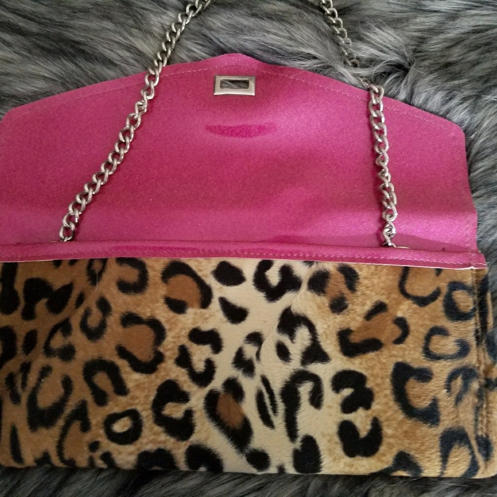 RARE TROPHY QUEEN PURSE